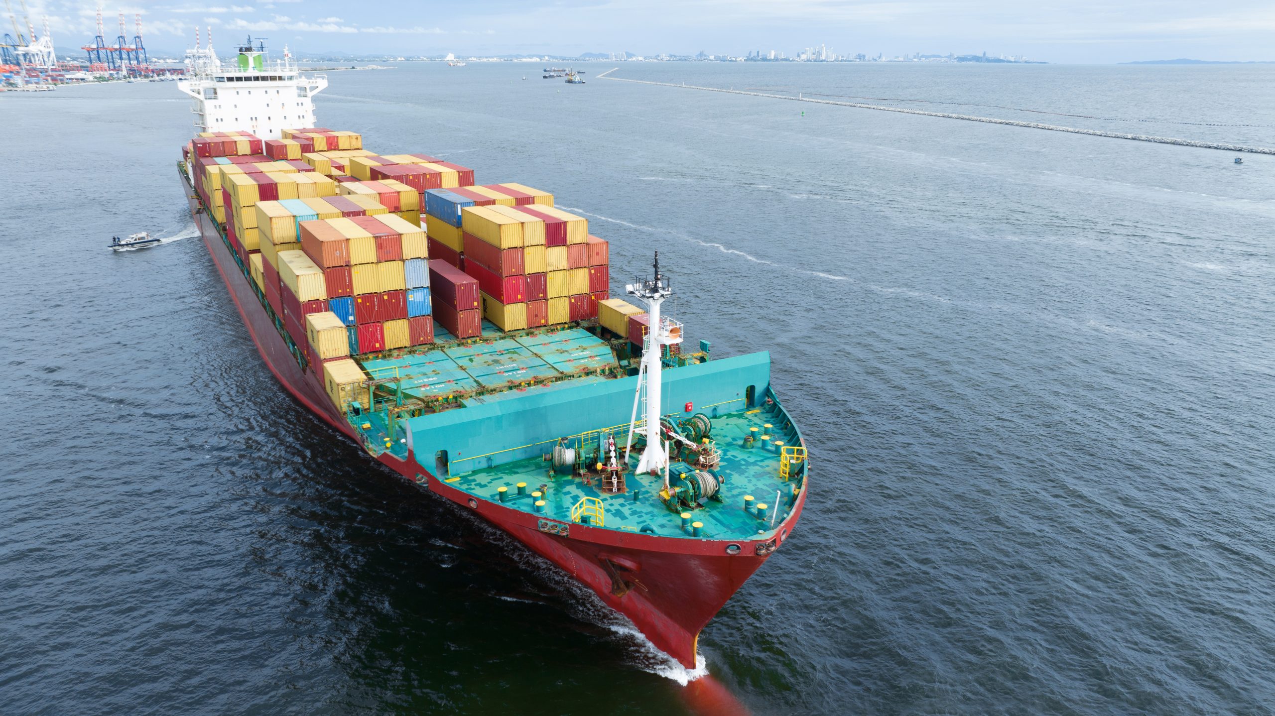 Datengetriebene Beratung für die maritime und marine Industrie